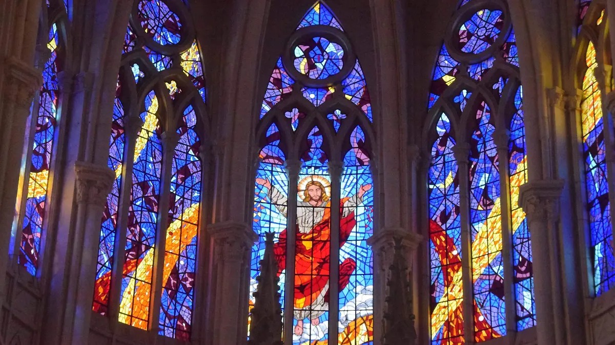 Vitrales expiatorio 