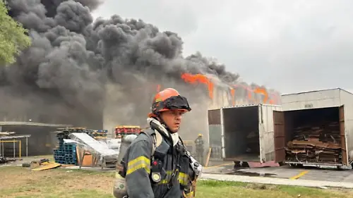 Incendio de Bachoco en Nuevo León (1)