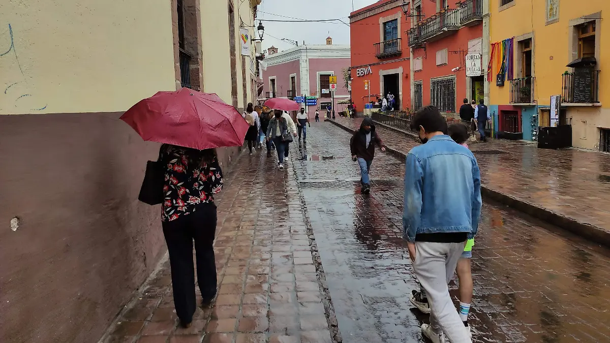 A partir de mañana, se prevé el inicio del periodo lluvioso4