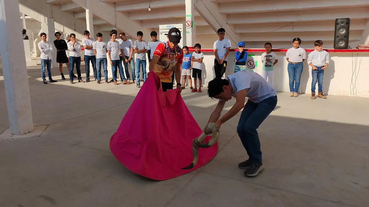 R VAZQUEZ Clase Fonseca (4)