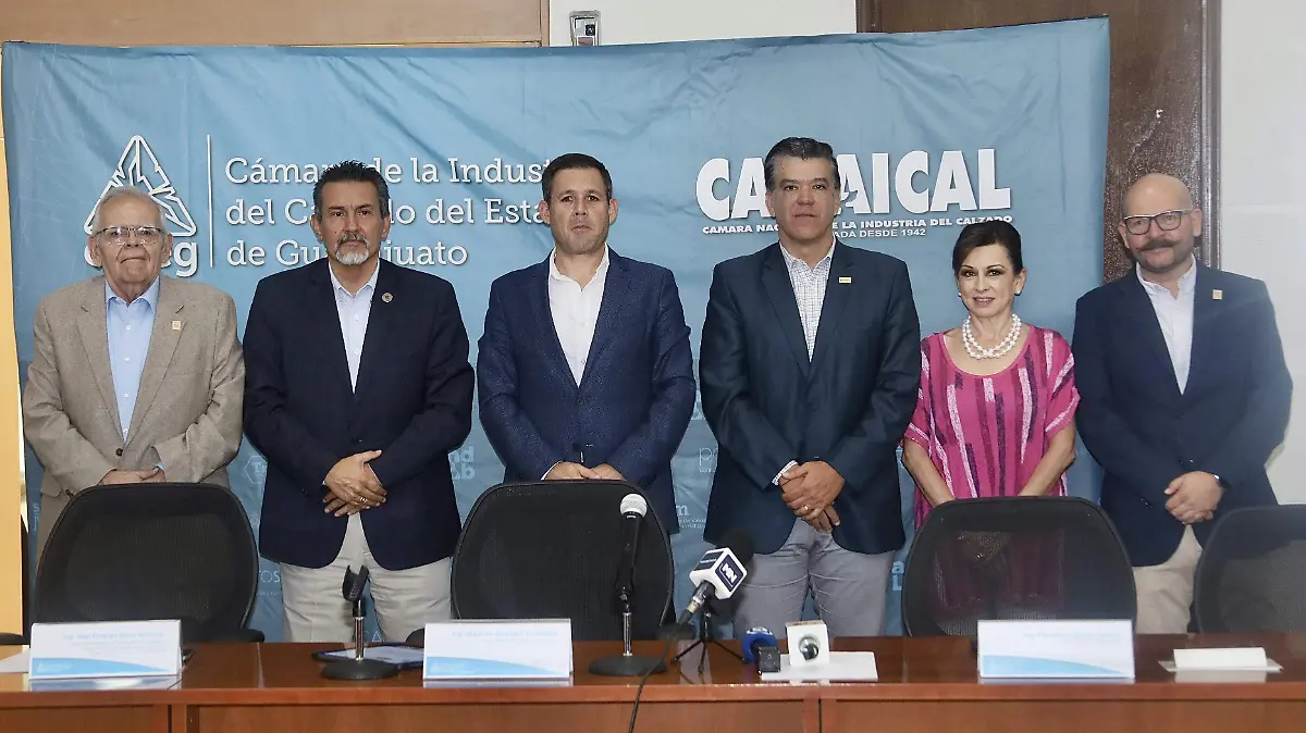 4-CICEG - Fco Meza - El Sol de León (5)