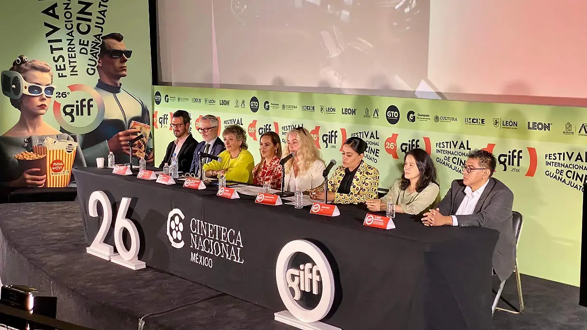 1-GIFF Gustavo Carreón