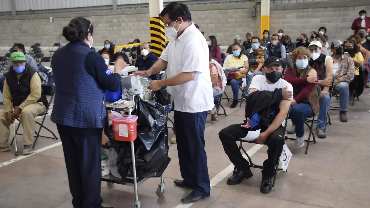 1-f carmona vacunas covid  (13)