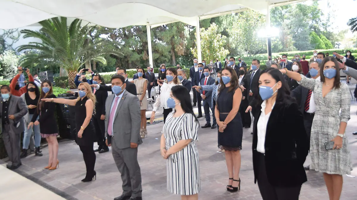 1-toma colegio de abogados (13)