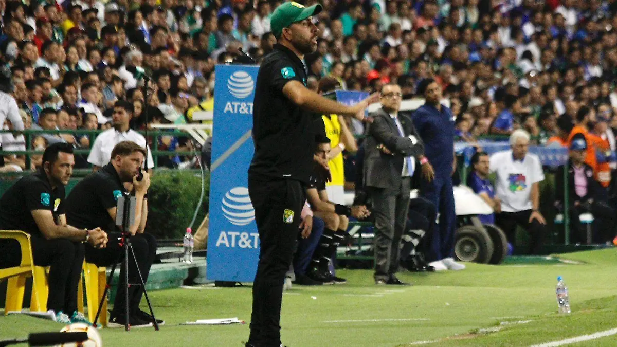 1-DT-LEON