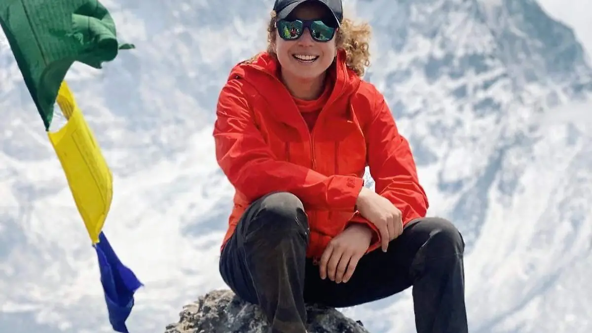 1-Andrea Dorantes Everest 4