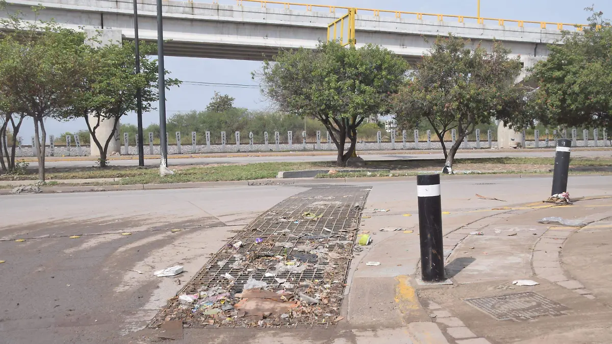 f carmona basura  siap (8)