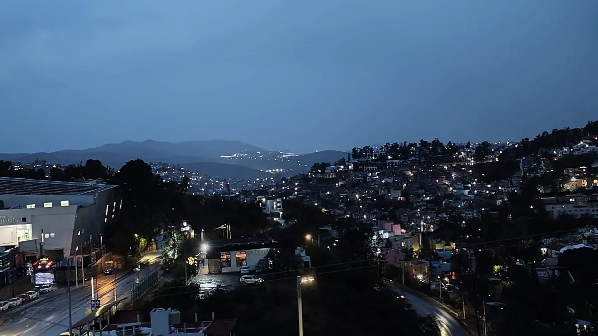 GUANAJUATO- Persisten lluvias fuertes en Guanajuato hasta mitad de semana (1)