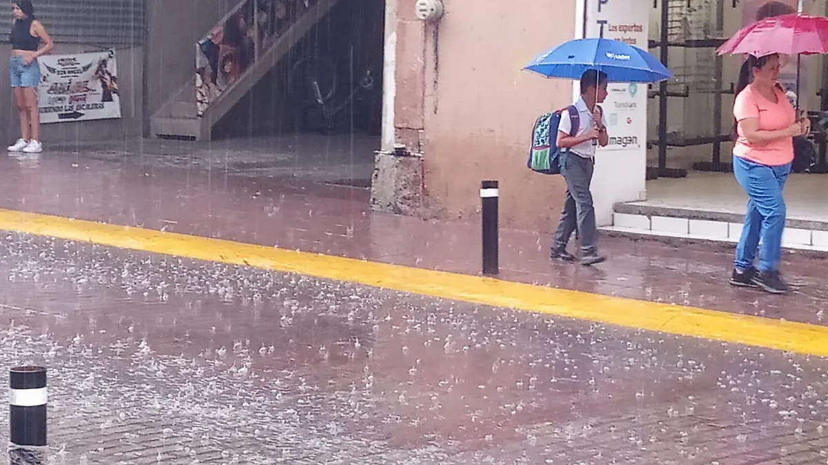Pronostican lluvias y posible caída de granizo en León