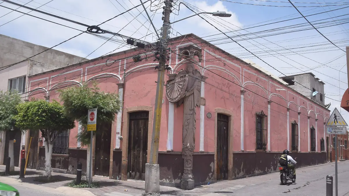 f carmona reloj barrio arriba (12)