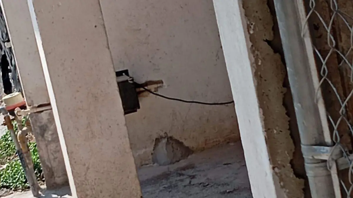 CORTESÍA BOMBA PRESURIZADORA 
