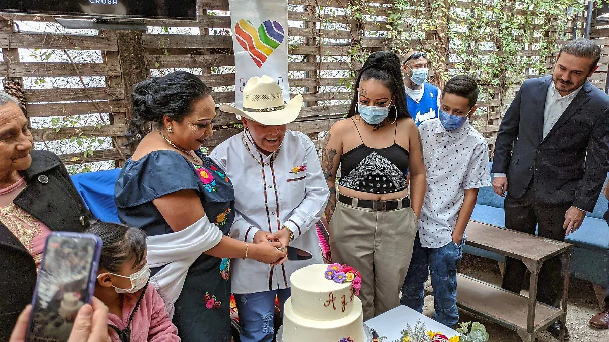 Aplazan discusión de matrimonios igualitarios en Guanajuato154