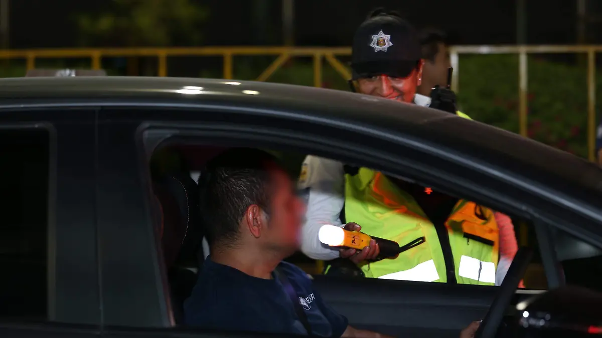 69 detenidos por alcoholimetro (6)