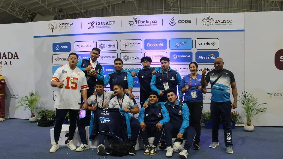 Cortesia Comision de Deporte Levantamiento de Pesas