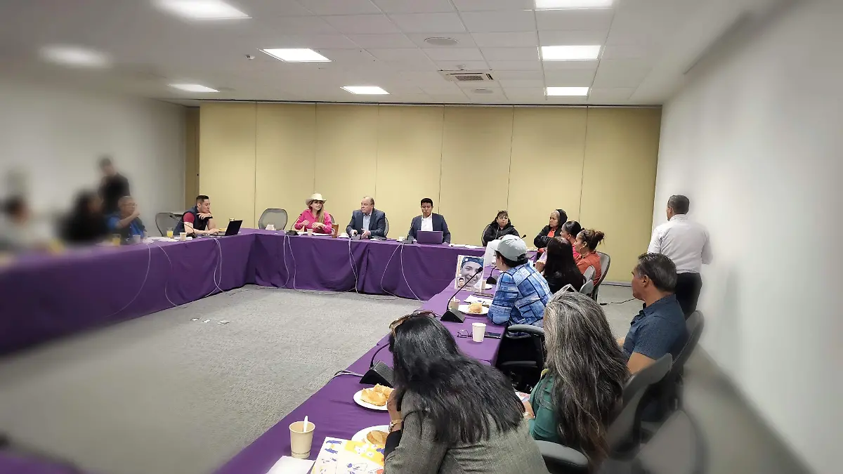 Atienden diputados inquietudes de buscadores del estado de Guanajuato