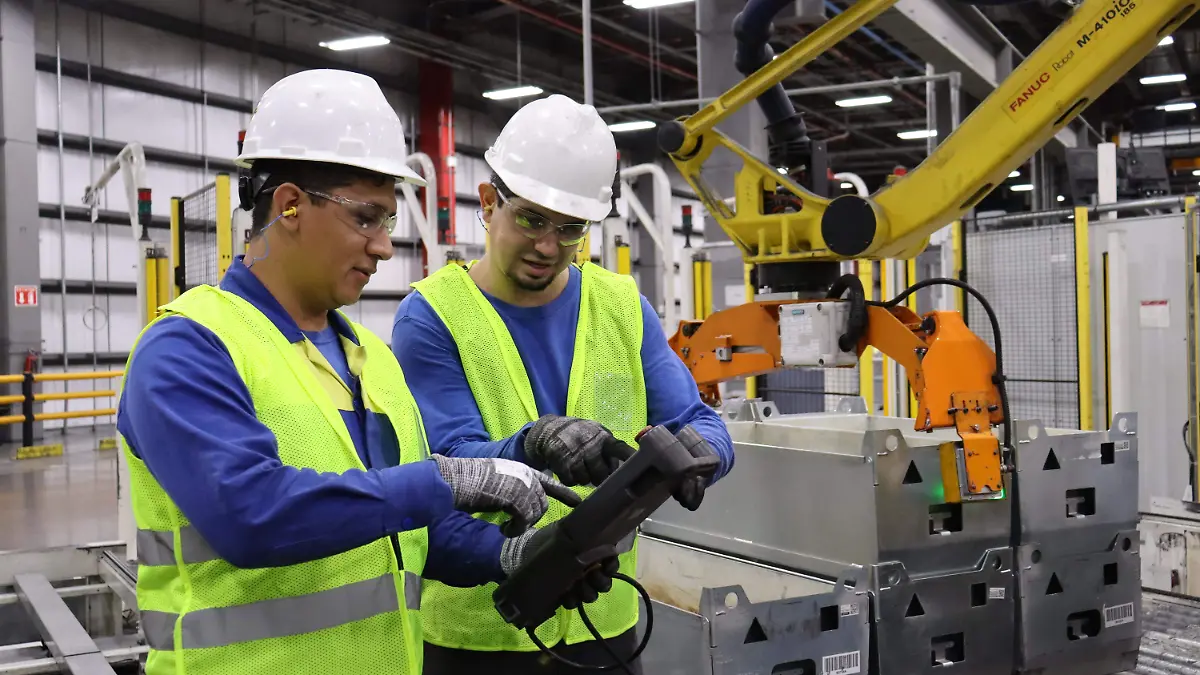 Michelin MX2 - People (3)