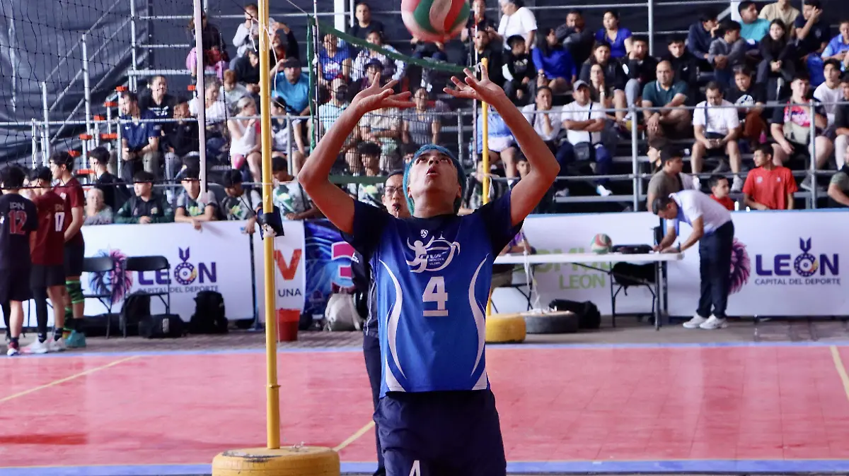 El Distrito León recibe la mayor carga de actividad con 40 canchas instaladas en el Poliforum León y la explanada