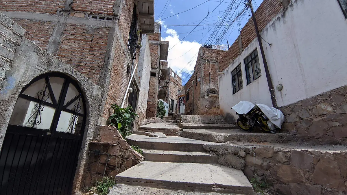 Invertirán 30 millones de pesos para colocar rampas en los callejones de la capital3