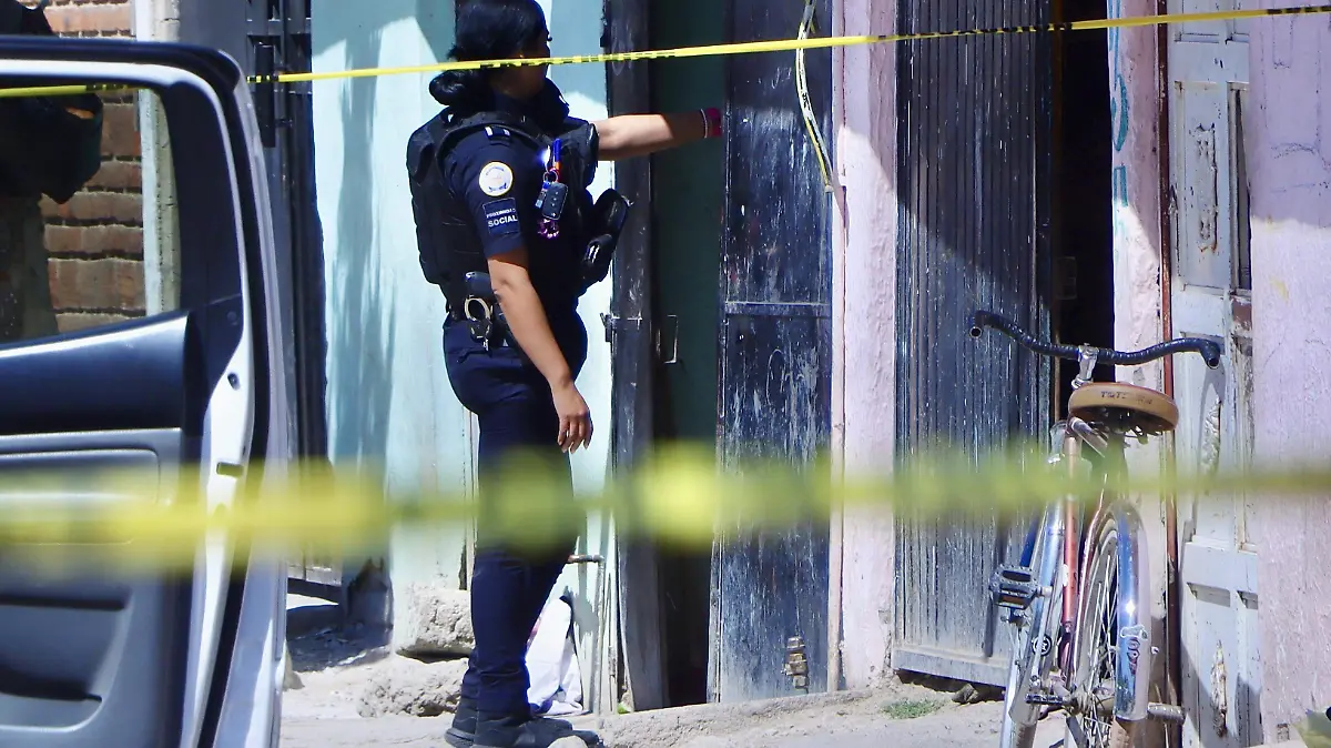 Chalecos tácticos policías - Fco Meza (1)