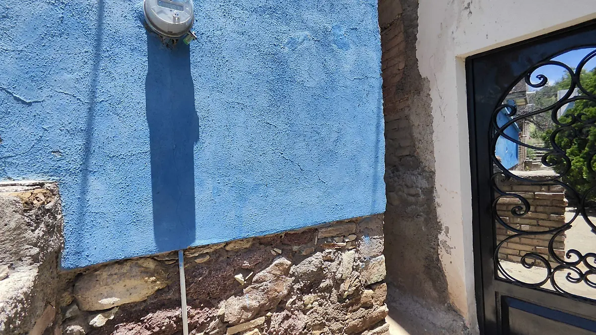 Un viaje por los pasajes más estrechos de la capital(4).jpg