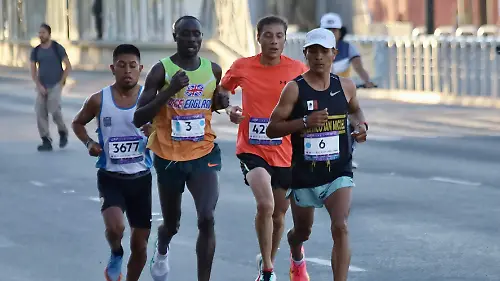MARATON - Fco Meza - El Sol de León (3)