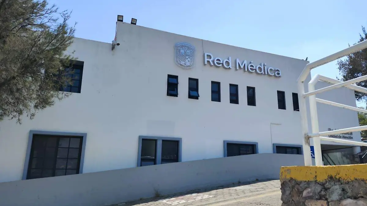 UG enfrenta crisis financiera en su red médica; advierten riesgo de perder la prestación3