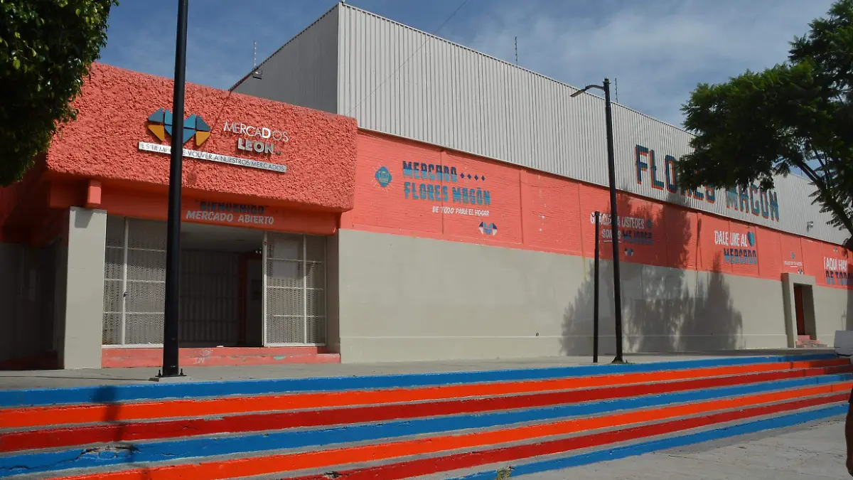 billetes falsos - Mercado Flores Magon en León 2