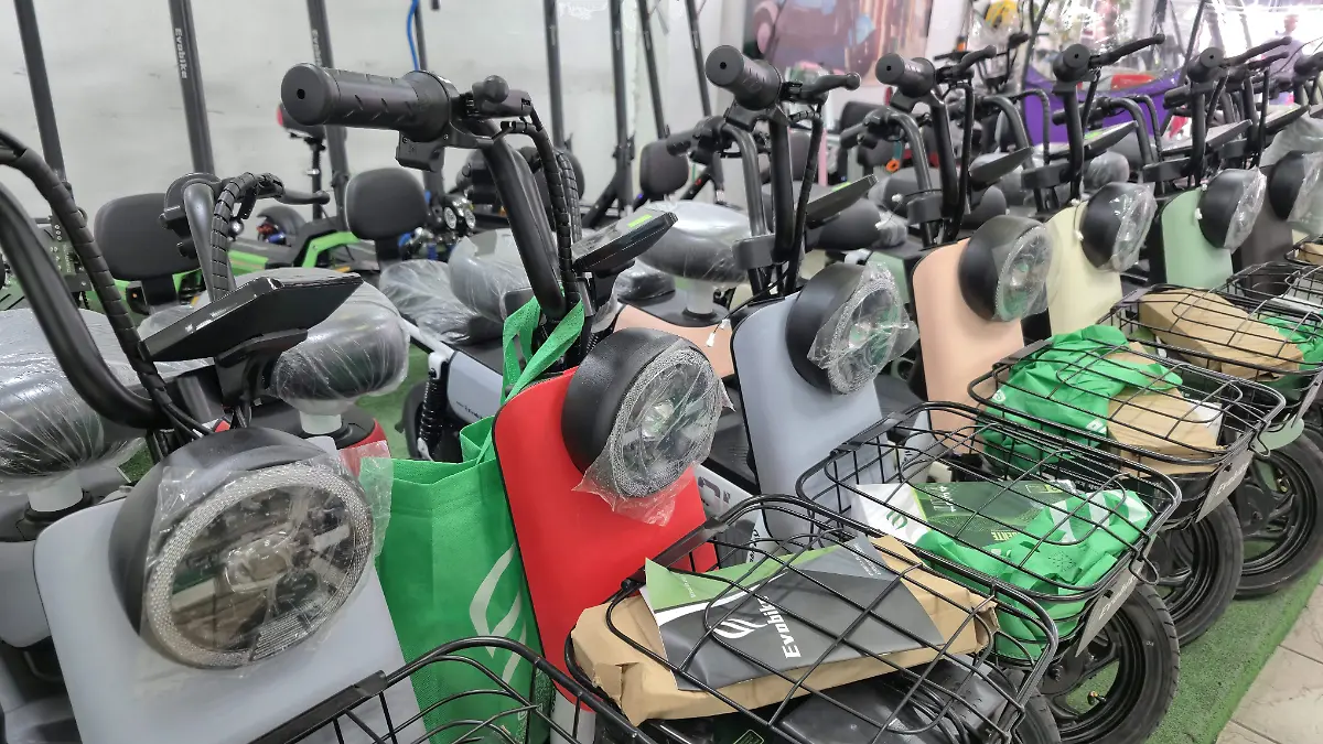 Nueva movilidad en León Scooters, bicicletas y motos eléctricas 4
