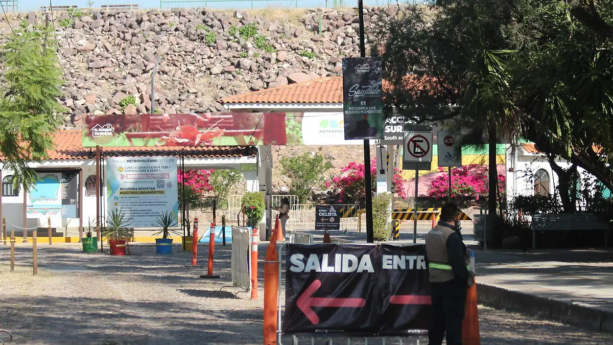 METROPOLITANO (4)