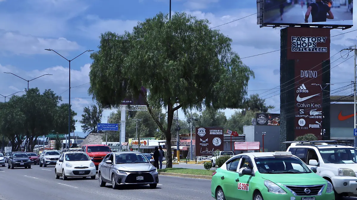 Blvd Aeropuerto - Fco Meza (1).JPG