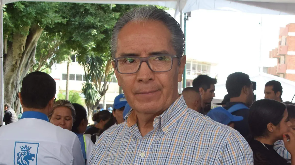 Rigoberto Montes, Director del Zoológico de León