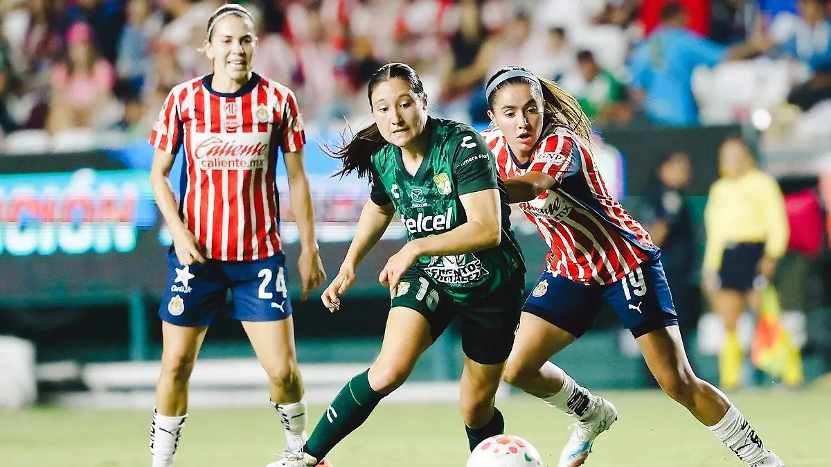 Cortesia Club Leon Femenil vs Chivas
