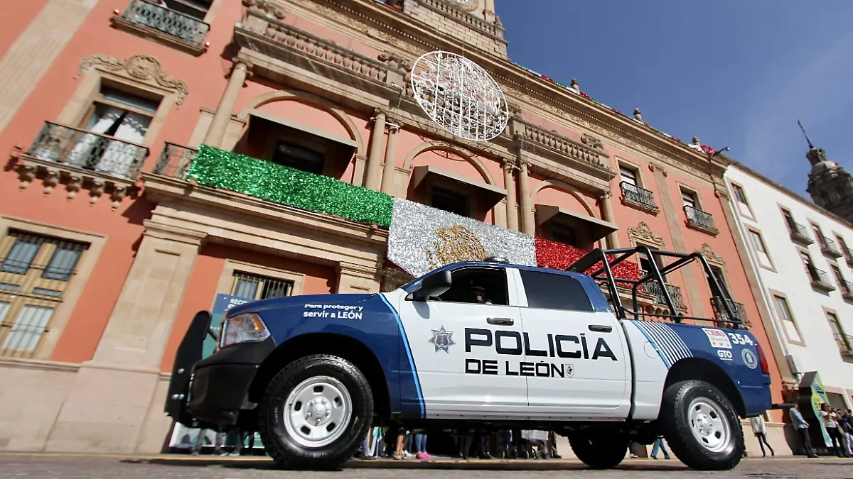 EQUIPAMIENTO SEGURIDAD - Fco Meza (2)