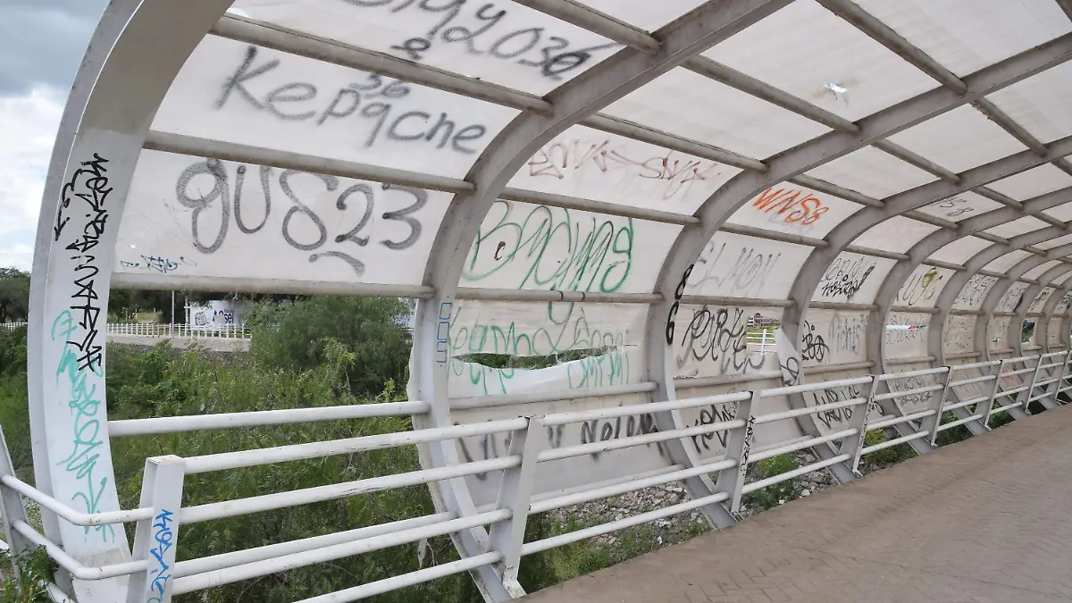 Juegos, equipamiento y áreas de convivencia dañadas