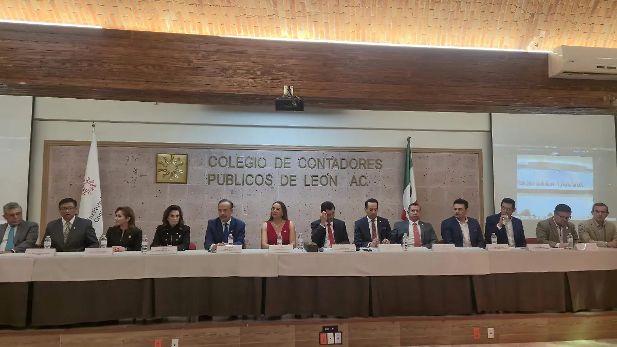 Durante la Jornada Empresarial se llevó la Asamblea para la firma de convenio