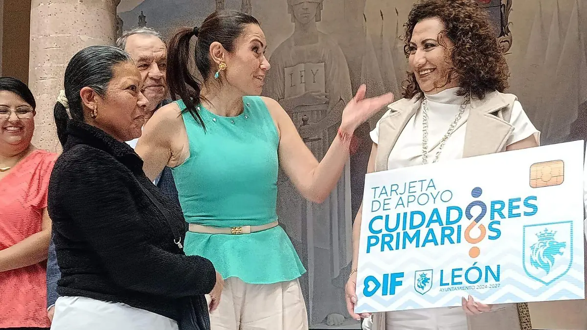 CUIDADORES PRIMARIOS