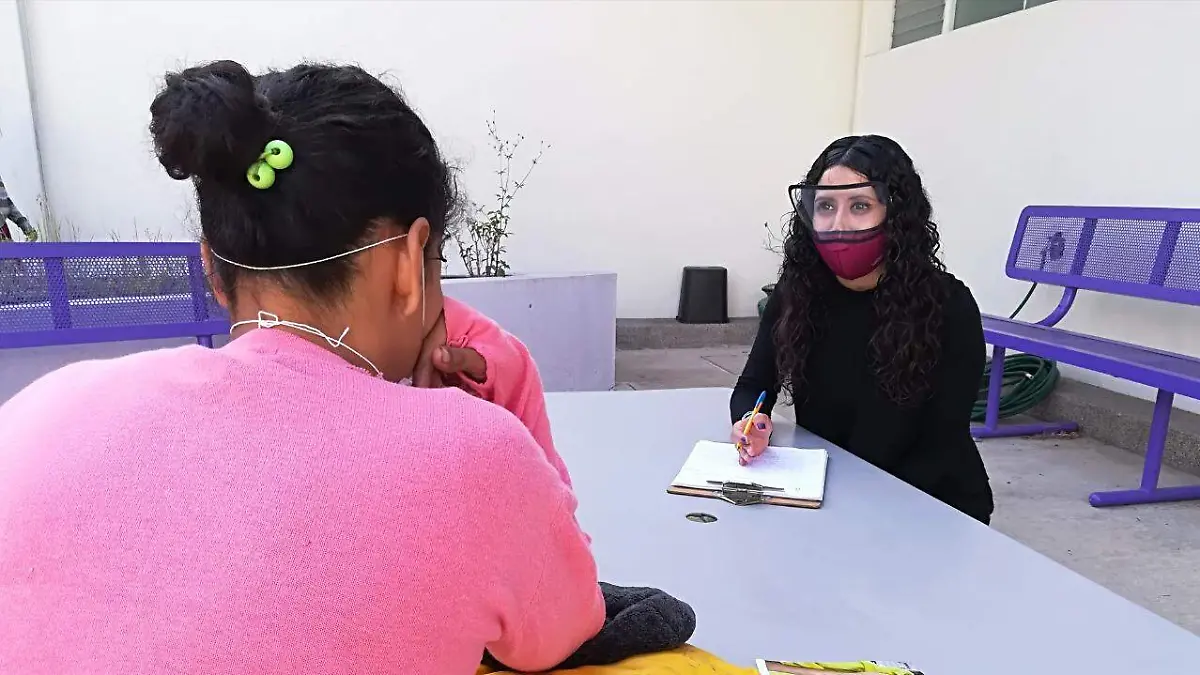 f carmona atencion a mujeres victima de violencia (4)