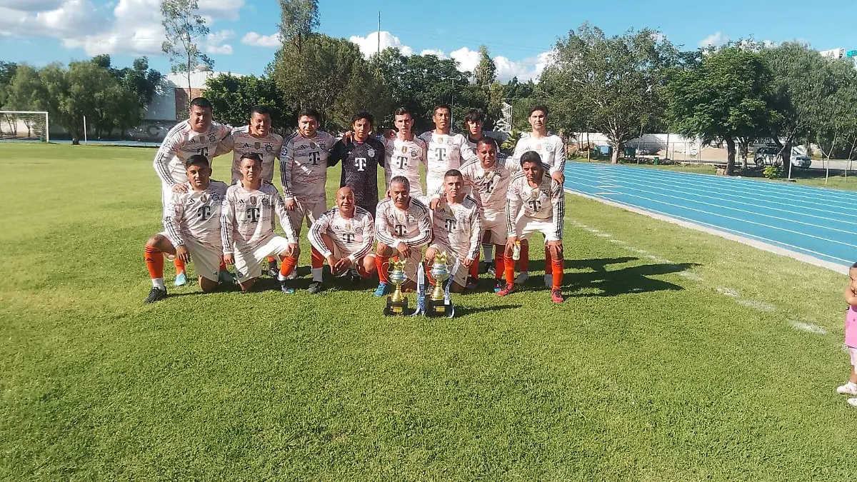 Cortesia Liga Comercial (3)