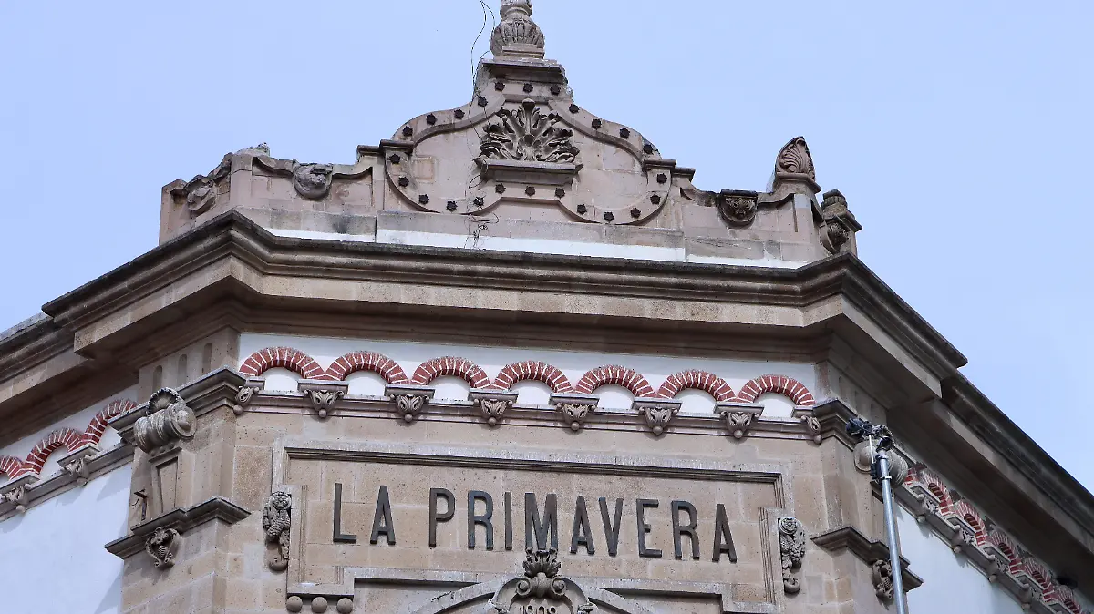 Edificio Primavera, joya histórica de León, combina arquitectura europea y árabe