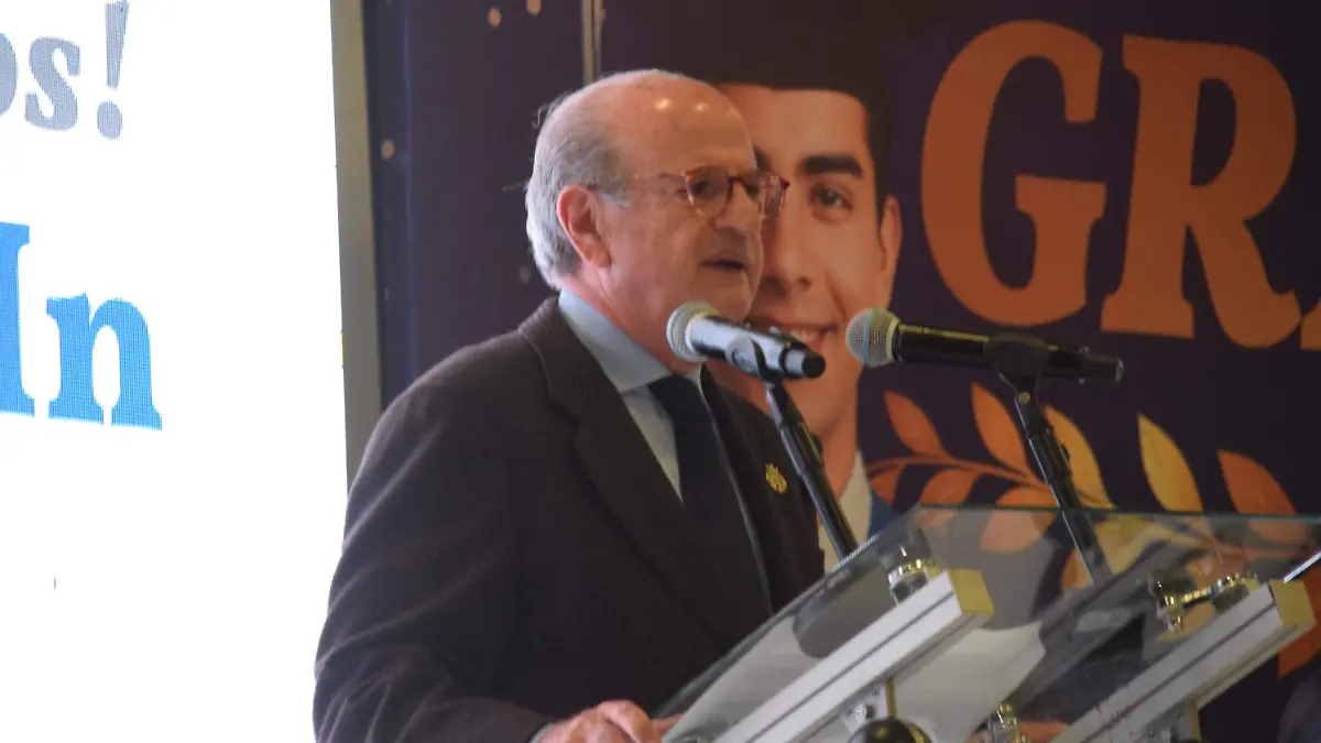 f carmona educacion (8).JPG