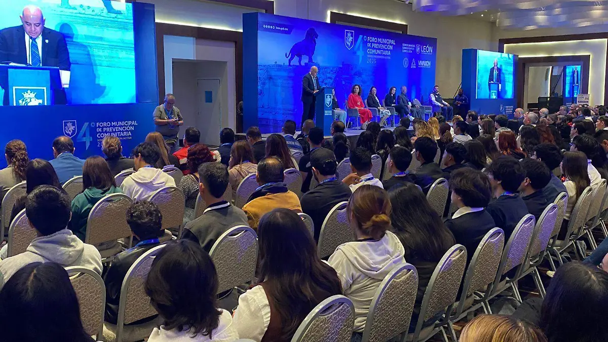 León fortalece la seguridad ciudadana en el 4º Foro de Prevención Comunitaria