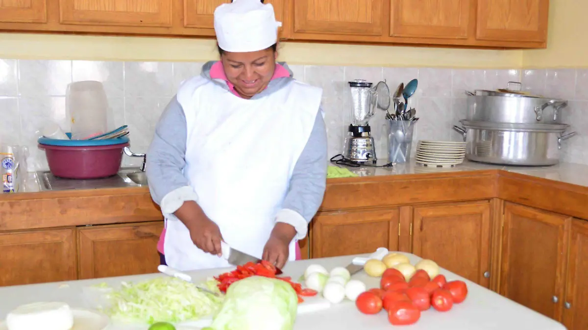 (cortesia) Guanajuato – Gracias al programa de desayunos, más de mil 200 niños han tenido buena alimentación