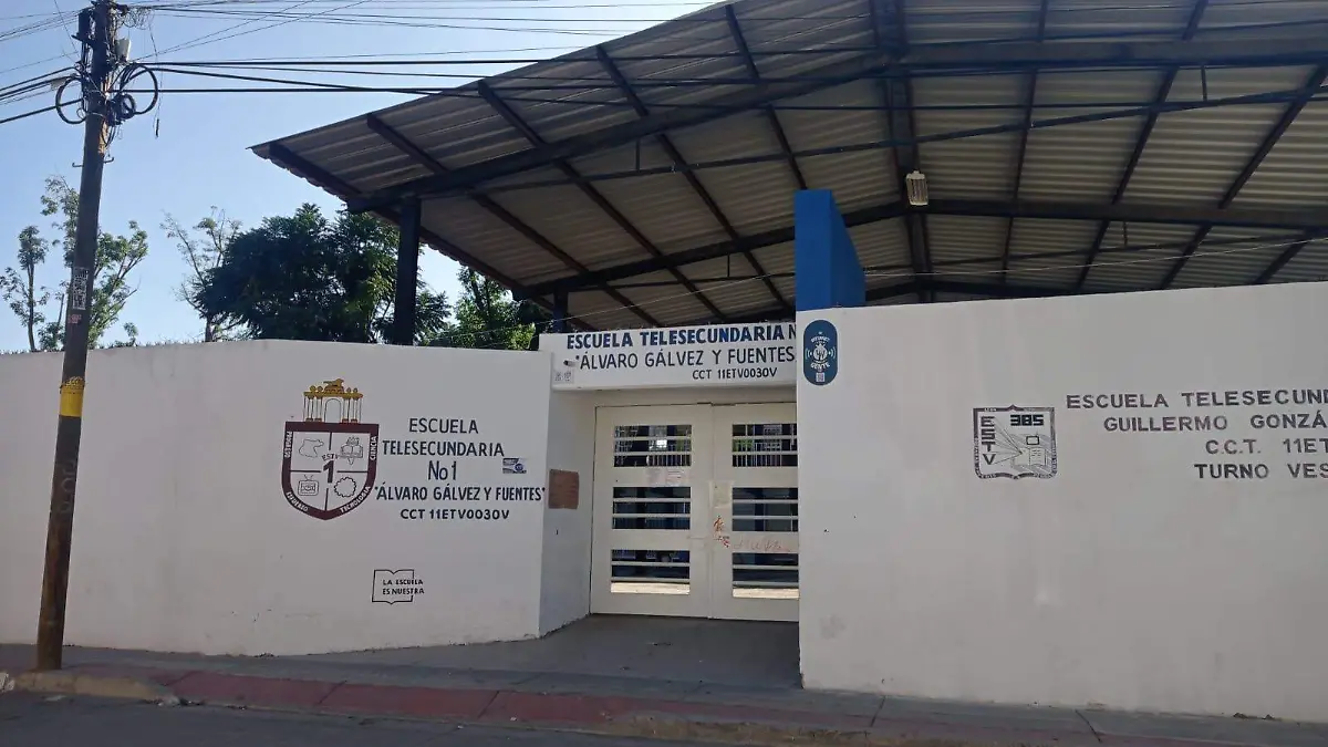f carmona denuncia tv secundaria