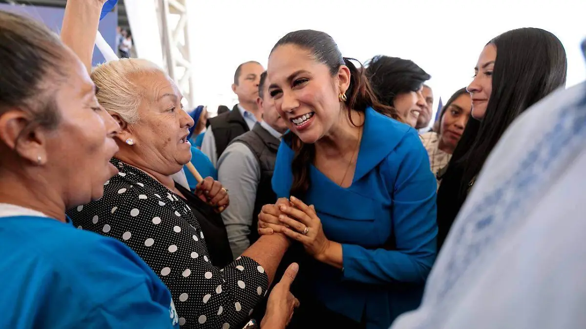 Reconocen en León a más de seis mil integrantes de los Comités de la Gente 