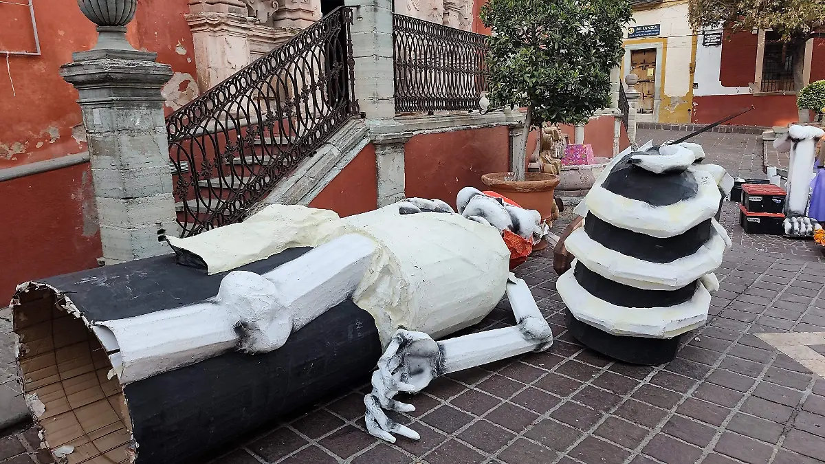 Guanajuato – Recibe más de 30 quejas la subsecretaría de Movilidad por filme chino en la capital.jpg