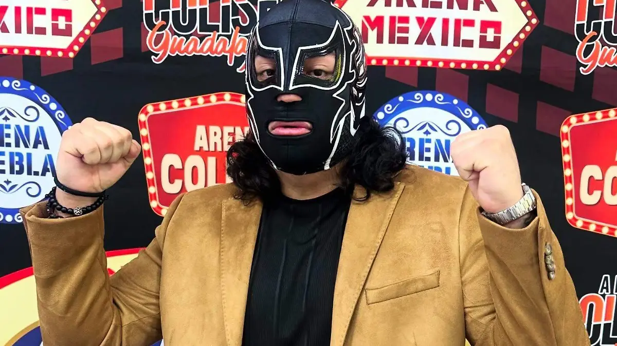 Cortescia CMLL GALLERO (1)