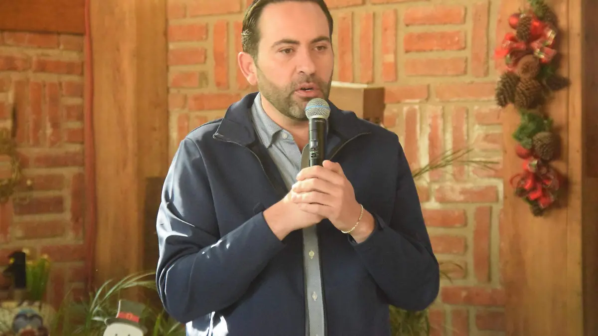 Aldo Márquez no descarta buscar la alcaldía de León