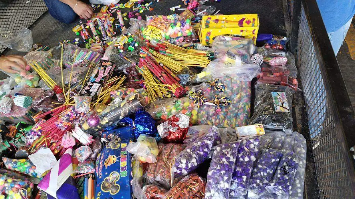 Cuida la vida de tu familia, autoridades llaman a no usar pirotecnia este año en la capital