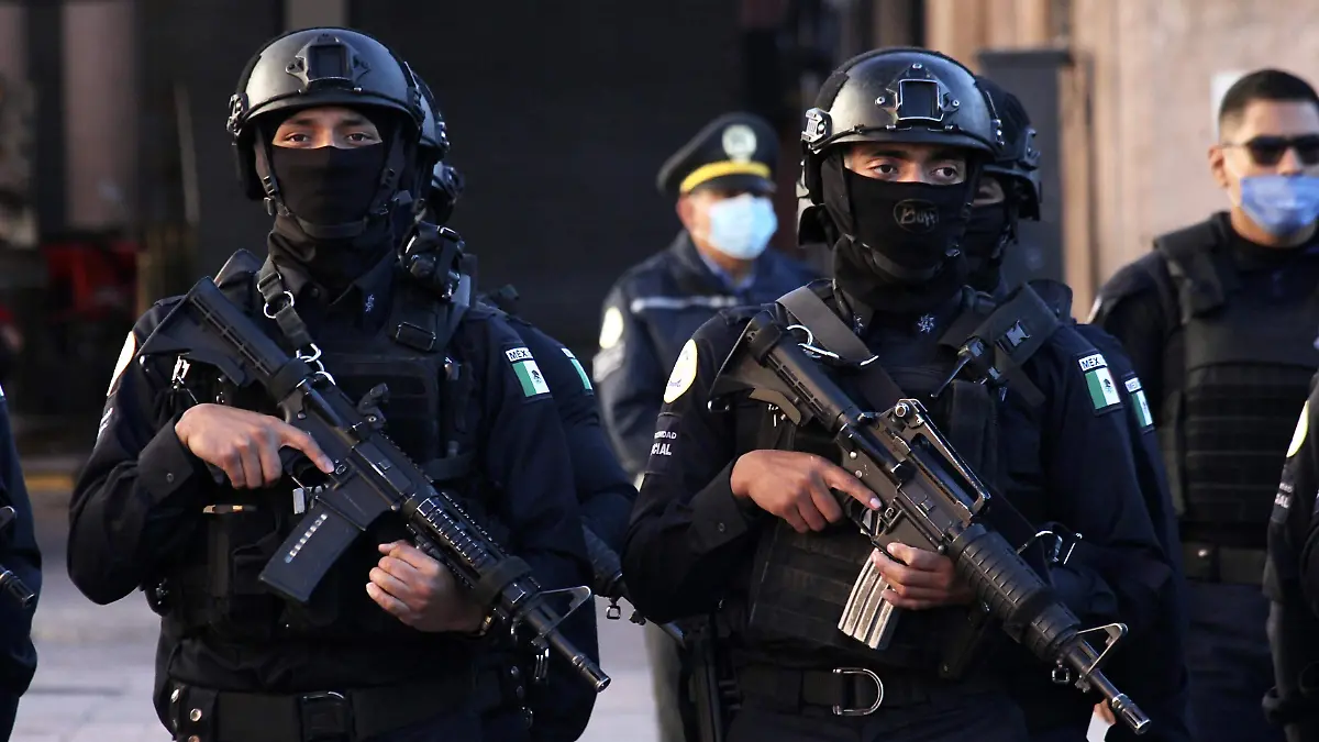 EQUIPAMIENTO SEGURIDAD 