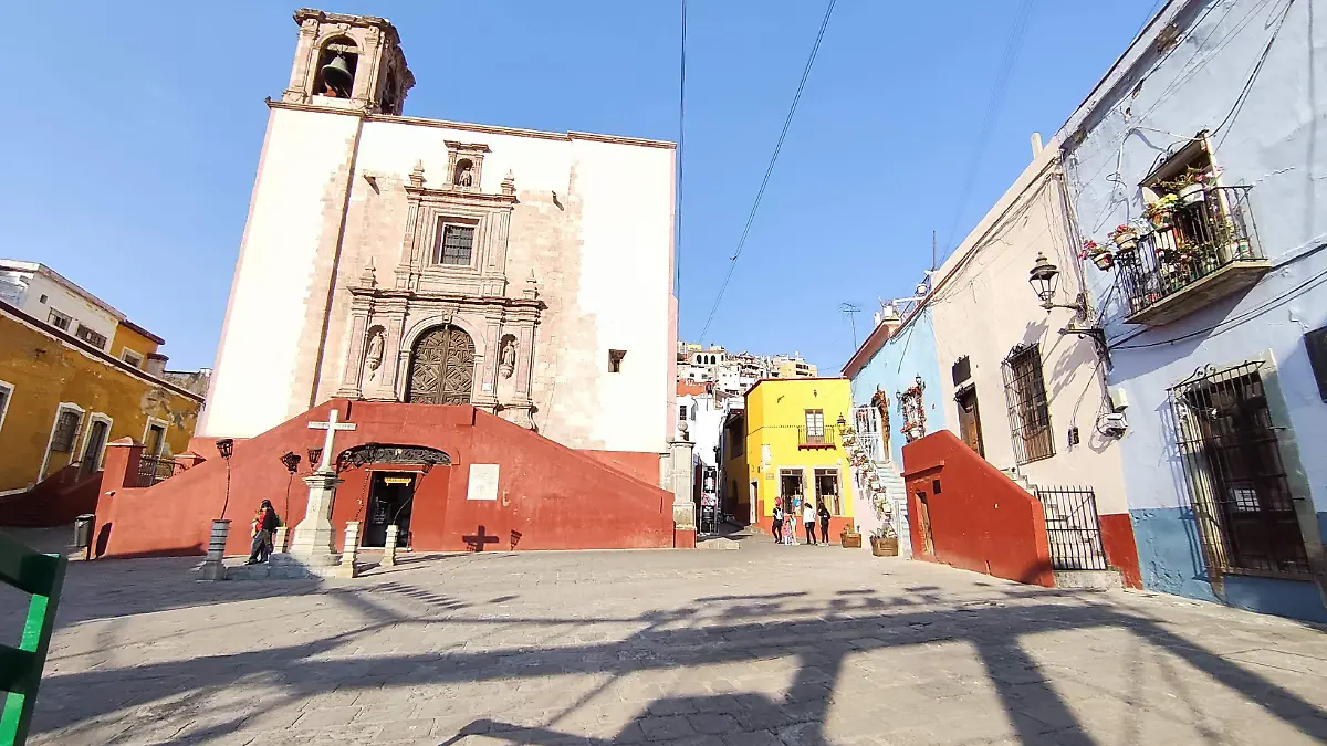 ¿Sabías que el callejón de Cervantes Saavedra antes se llamaba el de los Olleros?